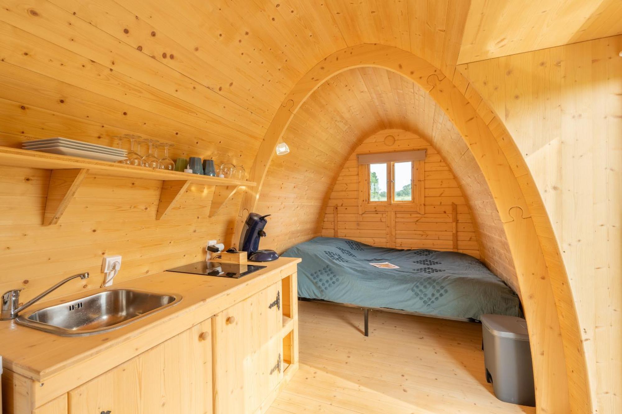 Logements Insolites A La Ferme - Yourte, Kota Ou Pod Farbus 客房 照片