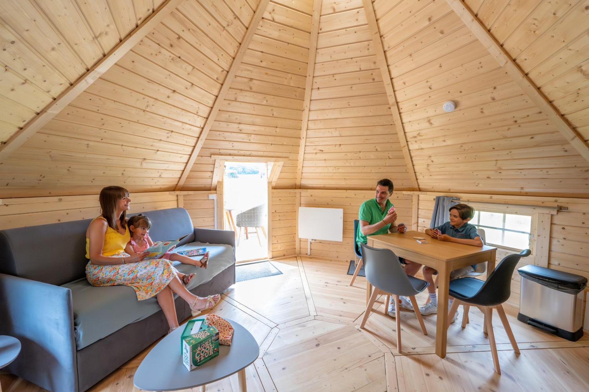 Logements Insolites A La Ferme - Yourte, Kota Ou Pod Farbus 客房 照片