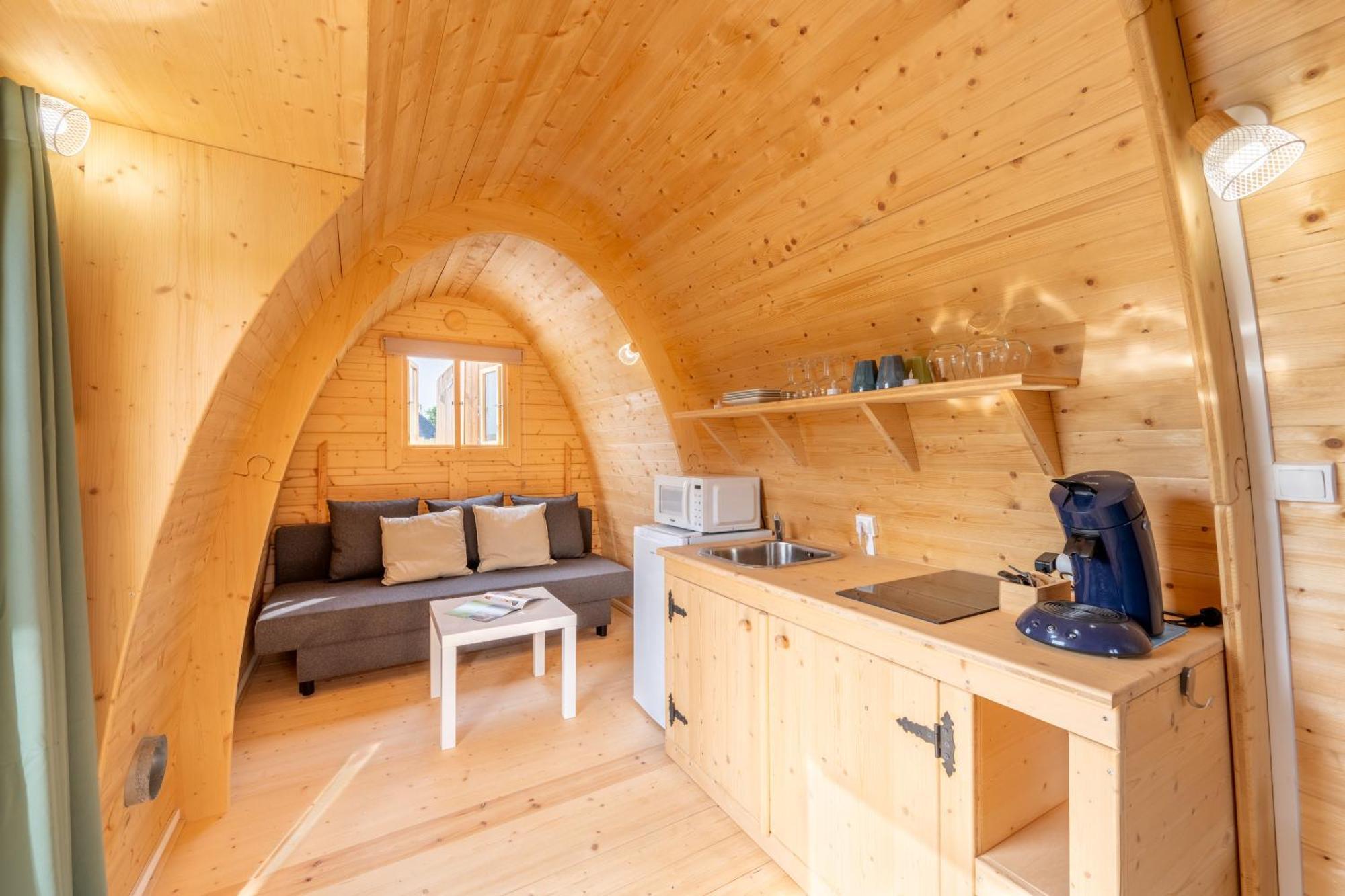 Logements Insolites A La Ferme - Yourte, Kota Ou Pod Farbus 客房 照片