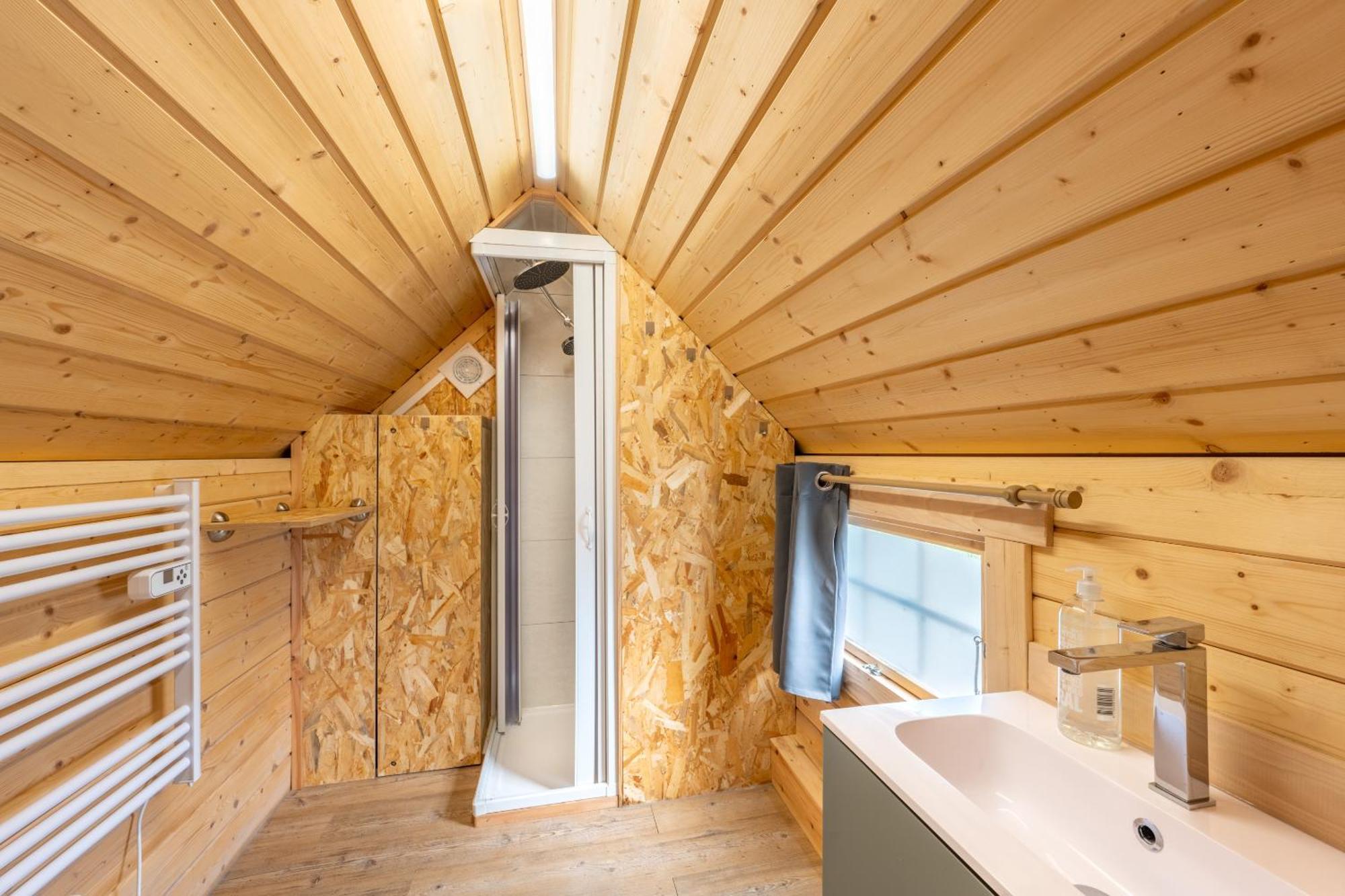 Logements Insolites A La Ferme - Yourte, Kota Ou Pod Farbus 客房 照片