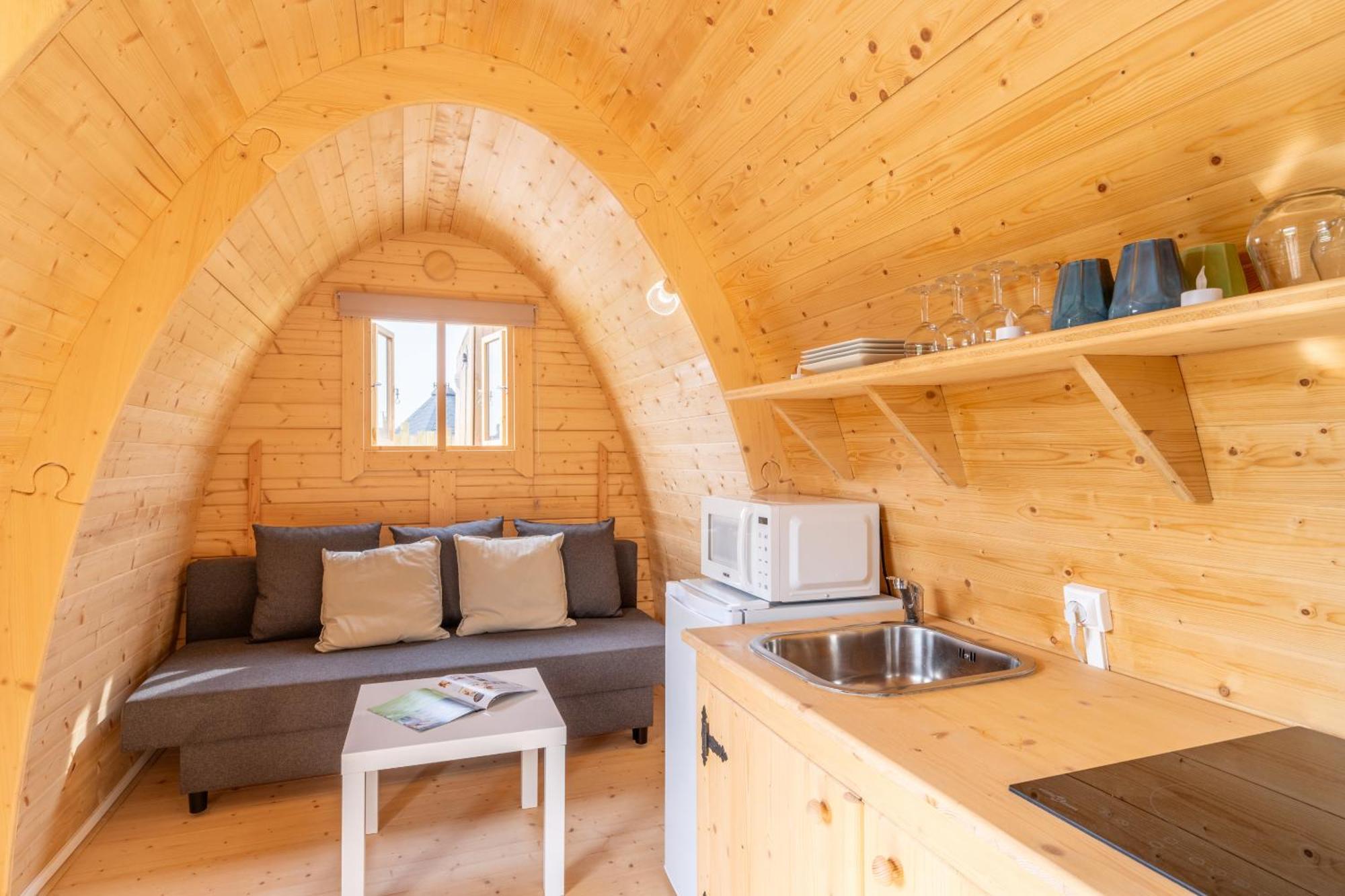 Logements Insolites A La Ferme - Yourte, Kota Ou Pod Farbus 客房 照片